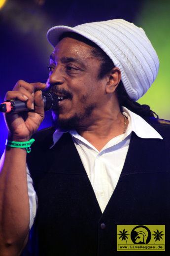 Earl 16 (Jam) with The Suns Of Dub - 21. Reggae Jam Festival - Bersenbrueck 24. Juli 2015 (10).JPG